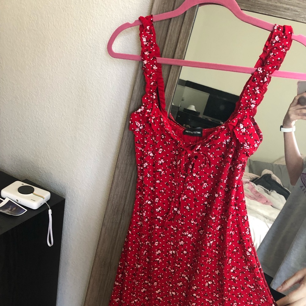 Pretty Little Thing Floral Print Dress